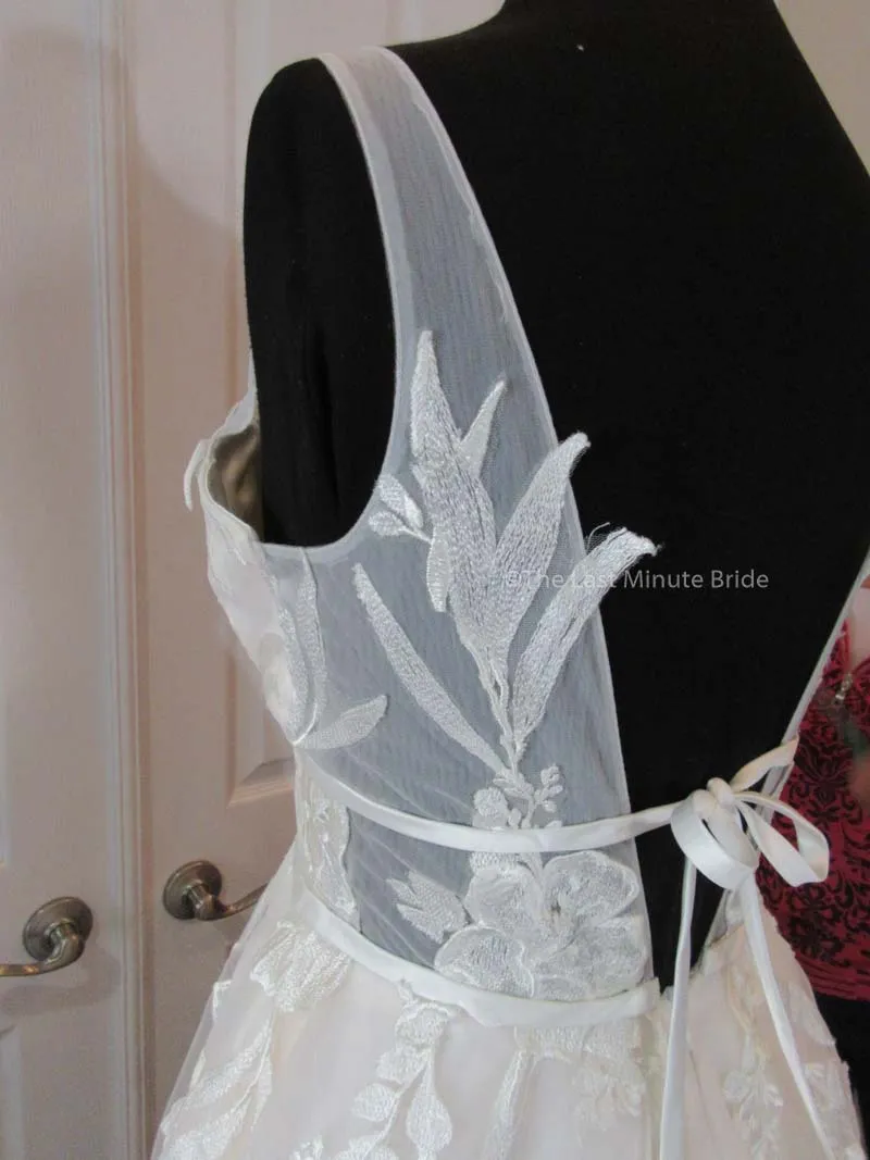 The Last Minute Bride Style Brenda