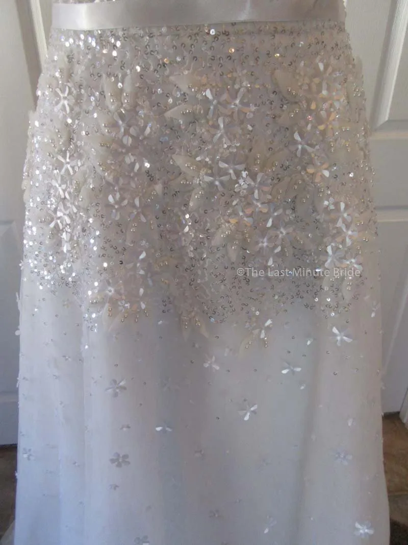 Theia Augusta 890560