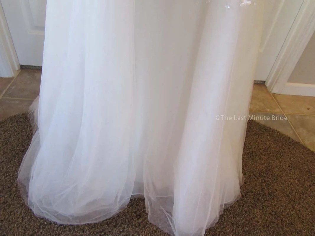 Theia Augusta 890560