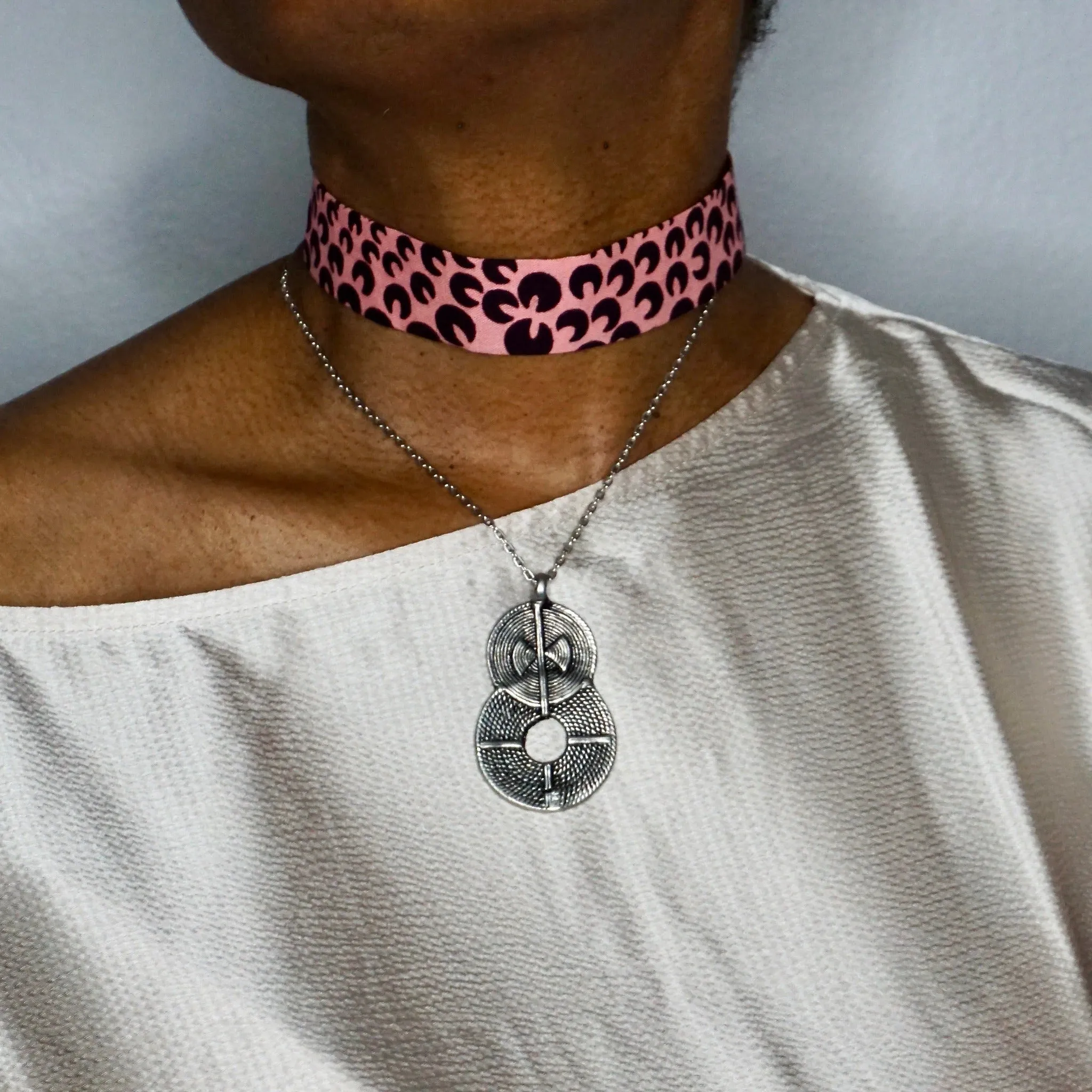 Tsukiko Ankara Fabric Choker