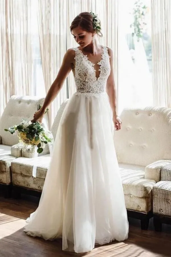 Tulle A-line V-neck Backless Beach Wedding Dresses With Sweep Train, MW1068