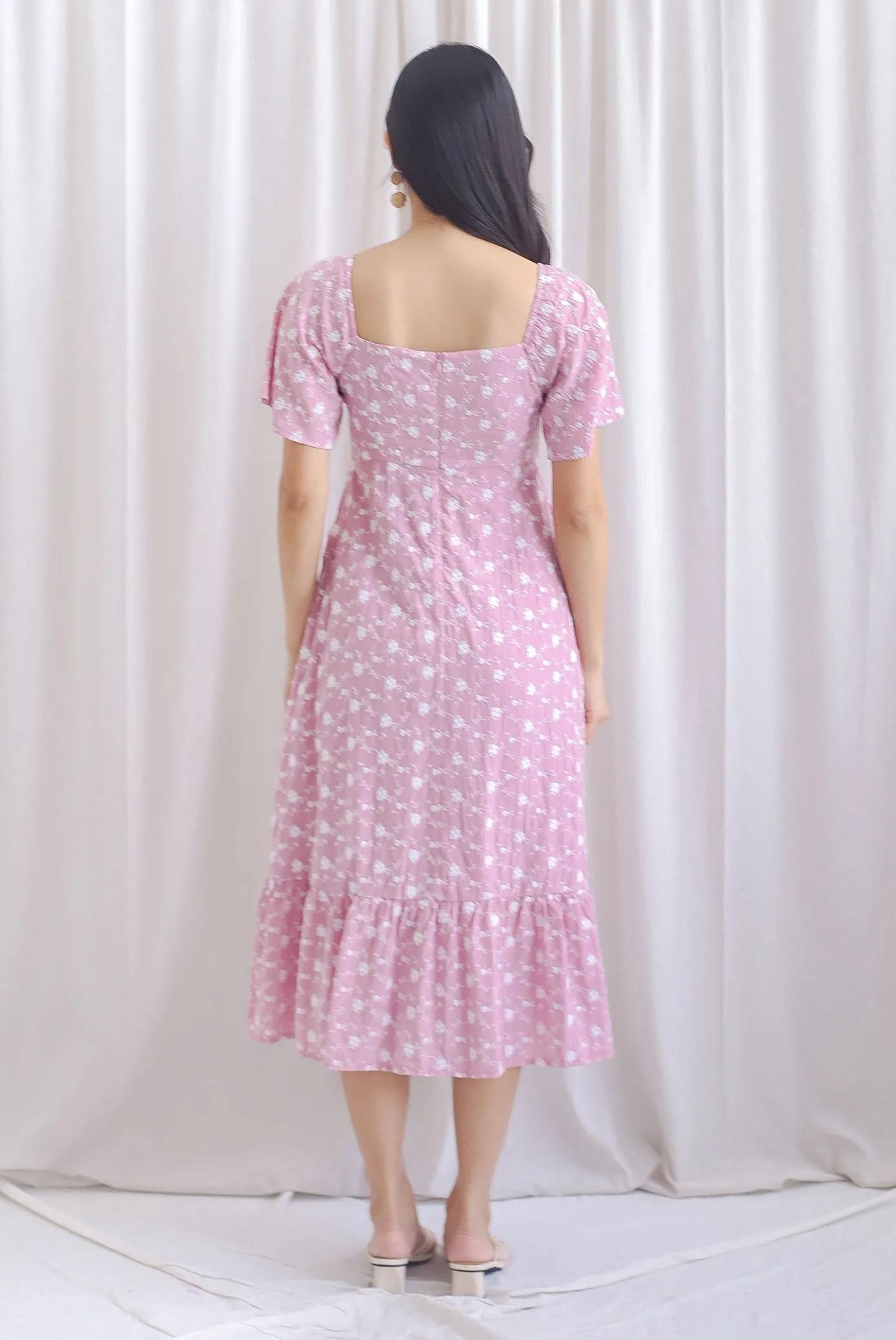 Vivienne Flutter Sleeve Embro Maxi Dress In Pink